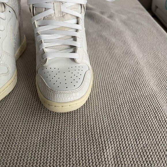 Wmns Nike Dunk Sky High White Croc Print - Size 7.5 - Pre-Owned - Picture 3 of 8